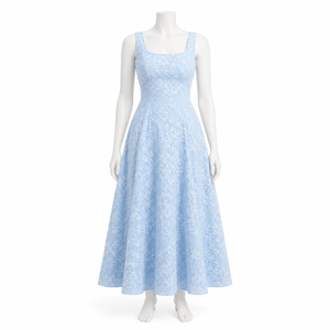 Elegante Vestido Maxi Jacquard Floral Azul Cielo para Mujer |   Vestido largo premium sin mangas con cuello cuadrado y corte en A para fiesta, boda o verano. - Product Image 1