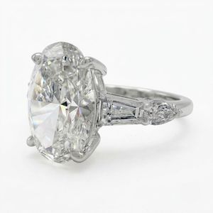 Anillo de Compromiso de Oro Blanco de 14K con Diamante Ovalado de 3 CT, 3.58ctw, Piedras Laterales en Forma de Baguette y Pera, Joyería Fina Personalizada - Product Image 2
