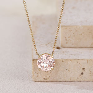 Exquisito colgante de diamante redondo cultivado en laboratorio, certificado por IGI, con cuatro puntas, en oro amarillo, oro rosa, oro blanco o plata, con cadena a juego. - Product Image 5