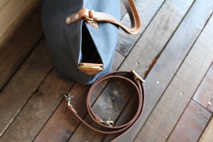High Quality Low Price Genuine <b>Leather</b> Women Tote <b>Bag</b>-Big <b>Soft</b> Windproof Design Custom Logo Customizable Size Color Summer Ready - Product Image 3