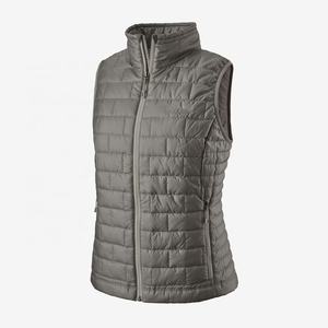 Gilet bouffant surdimensionné décontracté en polyester de haute qualité pour hommes, fermeture à glissière complète à la mode avec étiquettes de logo brodées sur mesure pour l'hiver - Product Image 4