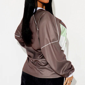 Maillot de football américain oversize marron en maille pour femme, manches longues, respirant, en polyester, style streetwear, avec empiècements contrastants, marque privée - Product Image 3