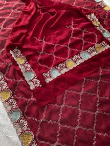 Sari en mousseline de soie bordeaux avec bordure brodée, motif géométrique en filet, séchage rapide, toutes saisons, sari de mariage traditionnel pour femmes - Product Image 6