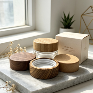 Capuchon de bouteille cosmétique en bois personnalisé pour emballage de crème, couvercle rond en bambou, fabrication OEM, vente en gros directe d'usine pour marques - Product Image 1
