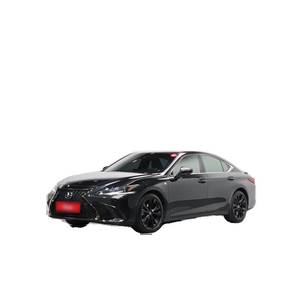 Lexus ES F-Sport 2023 avec caméra arrière, sièges en cuir, conduite à gauche - 56 465 km - Product Image 1