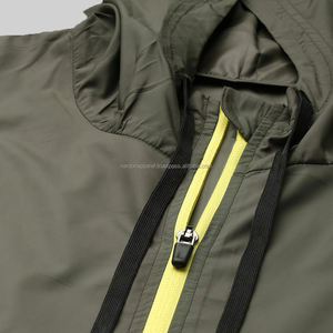 Nardon Apparel Venta caliente personalizado al por mayor deportes a prueba de viento impermeable ligero impermeable chaqueta Softshell para hombres - Product Image 5