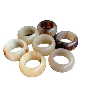 Anillos de dedo hechos con cuerno de búfalo y buey pulido, diseño de colores y tamaños personalizados, anillos de dedo ajustables con cuerno de buey para joyería Bohemia - Product Image 1