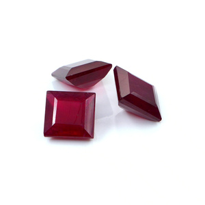 Rubis naturels de Bangkok, carrés calibrés de 8 mm, pierres précieuses de rubis naturelles facettées, prêtes à l'emploi pour la fabrication de bijoux - Product Image 4