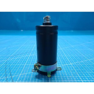 Condensador Electrolítico de Aluminio NIPPON CHEMI-CON RWE450LGSN470MB 056-000396-1, Usado como Pieza de Repuesto para Equipos de Semiconductores - Product Image 2