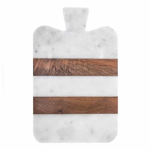 Tabla de Cortar de Madera Natural con Diseño Personalizado, Tabla de Cortar de Bambú Económica con Asa - Product Image 4