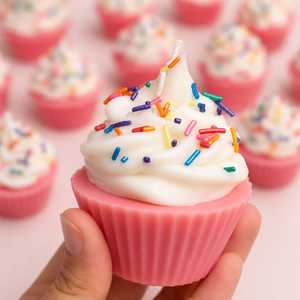 Handmade Cupcake <b>Candle</b> <b>Set</b> Decorative Dessert <b>Candle</b> Luxury Scented Soy Wax Cupcake <b>Candle</b> Birthday <b>Gift</b> Home Decor - Product Image 4