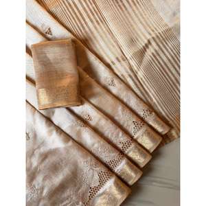 Sari de Seda Tussar de Diseño Exclusivo Elite Weaves con Bordado Chit Pallu Calado para Bodas 0g - Product Image 3