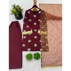 ชุดออกงานสีแดงเลือดหมูสำหรับผู้หญิง ไซส์ M ยี่ห้อ NSR Designer ประกอบด้วยเสื้อและกางเกงพร้อมผ้าคลุมไหล่ - Product Image 5