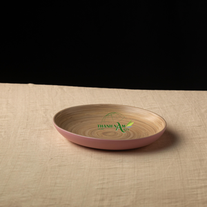 Platos y platos de bambú vietnamitas auténticos para una cena ecológica - Product Image 1