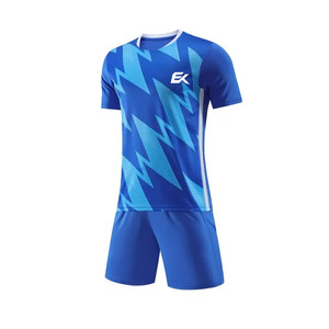 Conjunto de Camiseta de Fútbol Sublimada con Diseño Geométrico Azul para Hombre, Manga Corta, Absorbe la Humedad, Ajuste Atlético, Uniforme de Fútbol - Product Image 2