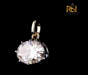 Pendentif en diamant ovale de 3 carats cultivé en laboratoire, clarté VVS2, couleur DEF, accent en rhodium noir, griffes en argent massif, bijoux fins personnalisés - Product Image 6