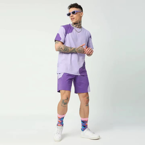 ชุดเสื้อเชิ้ตและกางเกงขาสั้นผู้ชายไซส์ใหญ่สำหรับฤดูใบไม้ร่วง แห้งเร็ว ระบายอากาศได้ดี คุณภาพสูง ผ้าฝ้าย 100% ชุดกีฬา รับผลิตแบบ OEM ODM พร้อมสกรีนโลโก้ - Product Image 1