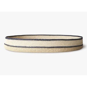 Plateau rond en jonc de mer tressé, design à accents bleus, durable, décoratif, plateau de service, vente en gros, fournisseur en vrac, best-seller - Product Image 1