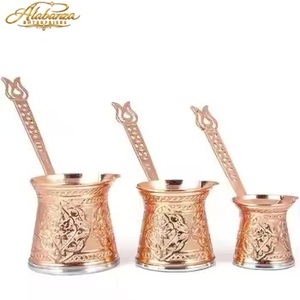 Cafetera Turca de Cobre Alabanza Cezve Vintage con Grabado, Forma de Barriga, con Asa y Juego de Cucharas - Product Image 4