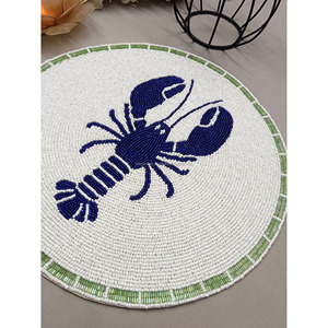 Salvamantel Redondo de Cuentas de Cristal Hecho a Mano con Diseño de Langosta Azul Costera para Comedor Náutico de Verano - Product Image 3