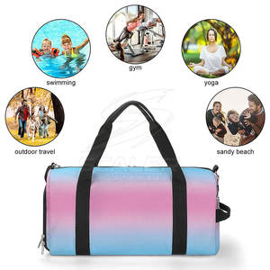 Sac de sport au design moderne, idéal pour la salle de sport, les voyages, les occasions décontractées et l'usage quotidien, offrant un rangement pratique et un transport confortable. - Product Image 2