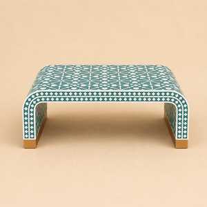 Mesa de Centro Redonda de Diseño Moderno con Incrustaciones de Hueso, Hecha a Mano y Ecológica, para Bautizo - Product Image 1
