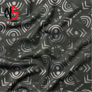 Masque multifonction en gros avec logo personnalisé, masque facial en polyester, couvre-visage intégral, cagoule pour homme chez Nurak Sports 2026 - Product Image 4