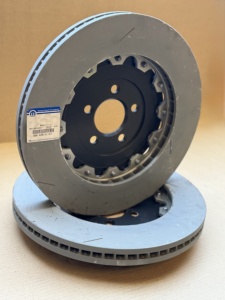 จานเบรกคาร์บอนเซรามิก MOPAR ของแท้ใหม่ คุณภาพพรีเมียม สำหรับรถยนต์ Fiat 124 Spider (1966-1985) ขายส่ง - Product Image 3