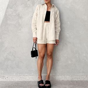 Un conjunto <span class=keywords><strong>de</strong></span> vestido, <span class=keywords><strong>trajes</strong></span> <span class=keywords><strong>de</strong></span> sudor <span class=keywords><strong>para</strong></span> jóvenes, traje <span class=keywords><strong>de</strong></span> Plazo <span class=keywords><strong>para</strong></span> <span class=keywords><strong>mujer</strong></span> en relieve, falda <span class=keywords><strong>de</strong></span> piel, vestido <span class=keywords><strong>de</strong></span> pista <span class=keywords><strong>de</strong></span> Hockey, camiseta recortada <span class=keywords><strong>para</strong></span> el cuerpo - Product Image 1