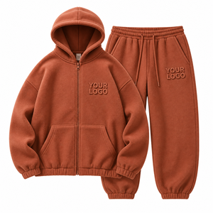 Conjunto de chándal unisex de forro polar con sudadera de media cremallera y pantalones jogger, logo en relieve, ropa casual de invierno para adulto, manga larga, ajuste holgado - Product Image 6