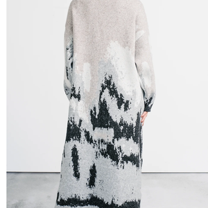 Cardigan long en tricot motif montagne abstraite Alpine Trail, coupe ample, devant ouvert, motif uni, hiver, laine/cachemire - Product Image 5