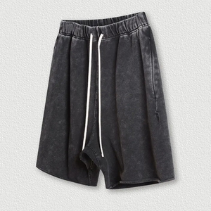 กางเกงขาสั้นผู้ชายทรงโอเวอร์ไซส์ปี 2026 คุณภาพสูง ล้างสีแบบแอซิดวอช ทำสีซีดแบบวินเทจ โลโก้แบบดิสเทรสสั่งทำพิเศษ พิมพ์ลายสกรีนตามสั่ง - Product Image 1