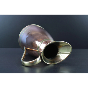 Carafe en cuivre de qualité supérieure pour le stockage de l'eau, finition artisanale, durable, couleur argentée, finition polie brillante, disponible à un prix compétitif - Product Image 3