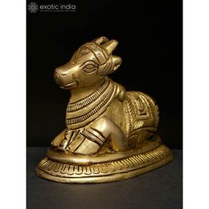 Petite sculpture Nandi en laiton faite à la main de 3 pouces pour la maison et le temple Article fabriqué en Inde - Product Image 1