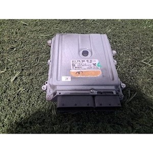 ECU และโมดูลคอมพิวเตอร์มือสองสำหรับรถยนต์ E-class รุ่น A2769004600 - Product Image 1