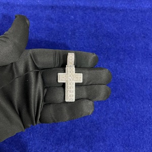 Collar con colgante de cruz de lujo con incrustaciones de moissanita VVS, plata de ley 925, corte baguette, joyería hip hop para regalo - Product Image 1