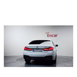 BMW Serie 5 530i M Sport Modelo 2023/4, 41,585 km, Emisión Euro V, Volante a la Izquierda, Caja de Cambios Automática, Techo Solar, Pantalla Táctil - Product Image 4