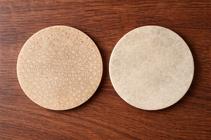 Sous-verre en agate à motif corail naturel – Sous-verre rond poli à la main pour boissons – Protection de table décorative haut de gamme de 10 cm - Product Image 2