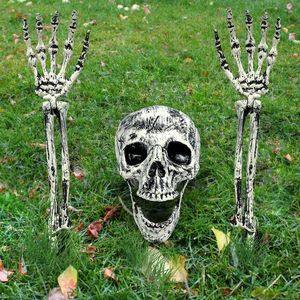 Decorazioni di Halloween Scheletro Realistico che Spunta Fuori dal Terreno, Set da 3 Pezzi con Teschio Regolabile e Decorazioni Spaventose per Giardino/Esterni - Product Image 1