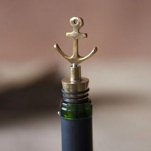 Bouchon à vin en métal de qualité supérieure avec système d'étanchéité robuste pour prolonger la durée de conservation des bouteilles de vin ouvertes - Product Image 1