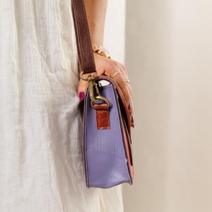 ชุดเดรสผู้หญิงลายดอกไม้หนังแท้สไตล์ตะวันตก - Product Image 3