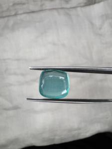 Émeraude verte zambienne antique de 4,80 carats, taille coussin, pour bagues, finement polie et lumineuse - Product Image 1