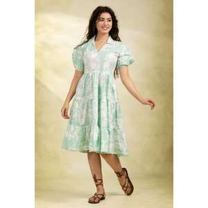 Robe Courte Florale Vert Menthe à Manches Bouffantes et Volants, Style Cottagecore Décontracté pour Femme, Fluide et Écologique, Taille Naturelle - Product Image 2