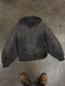 เสื้อฮู้ดซิปครอปทรงยูนิเซ็กซ์ Nesta Sports ผ้าเฟรนช์เทอร์รี่ ซิปคู่ ดีไซน์วินเทจฟอกสีแบบแอซิดวอช - Product Image 2