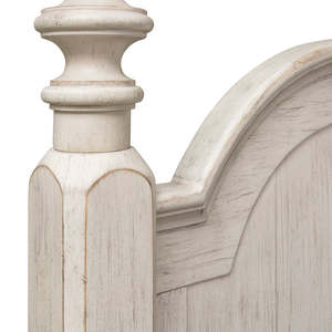 แผงไม้สีขาวโบราณพร้อมหัวเตียงโค้งและเสาแบบหมุน - Product Image 3