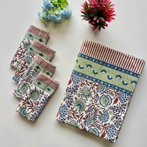 Serviettes carrées modernes en coton, faites à la main, imprimées toile de Jouy française, personnalisables, pour la table à manger, vente en gros - Product Image 3