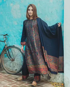 SAFAA - Tela de Lana Acro Tejida Azul Marino sin Coser con Estola/Dupatta Pesada - Traje de Invierno para Mujer - Product Image 3