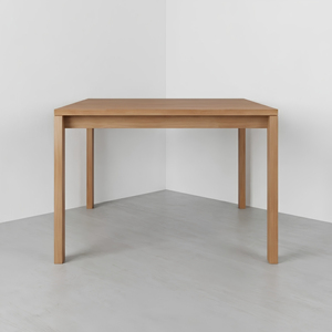 Mesa de comedor de teca sostenible de tamaño personalizado, diseño moderno de madera con listones para compradores de la industria hotelera, exportada desde Indonesia. - Product Image 4