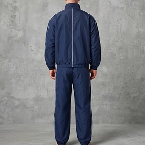 Nouvelle conception, veste coupe-vent et pantalon 100% nylon, panneaux réfléchissants avec logo, ensemble coupe-vent pour homme - Product Image 3