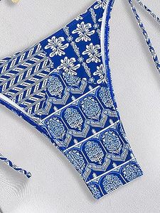 Casual Women's <b>Bikini</b> Set with Halter Neckline Floral Pattern V-<b>String</b> Bottom Spandex/Nylon Fabric 2-Piece Beachwear - Product Image 6